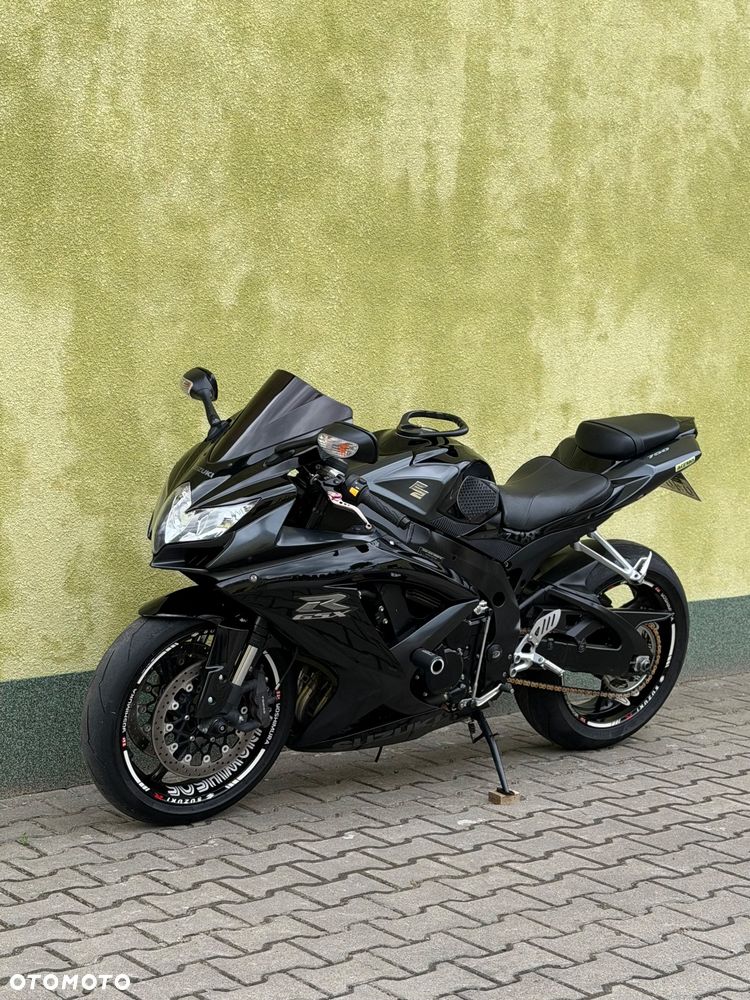 Suzuki GSX-R - 27