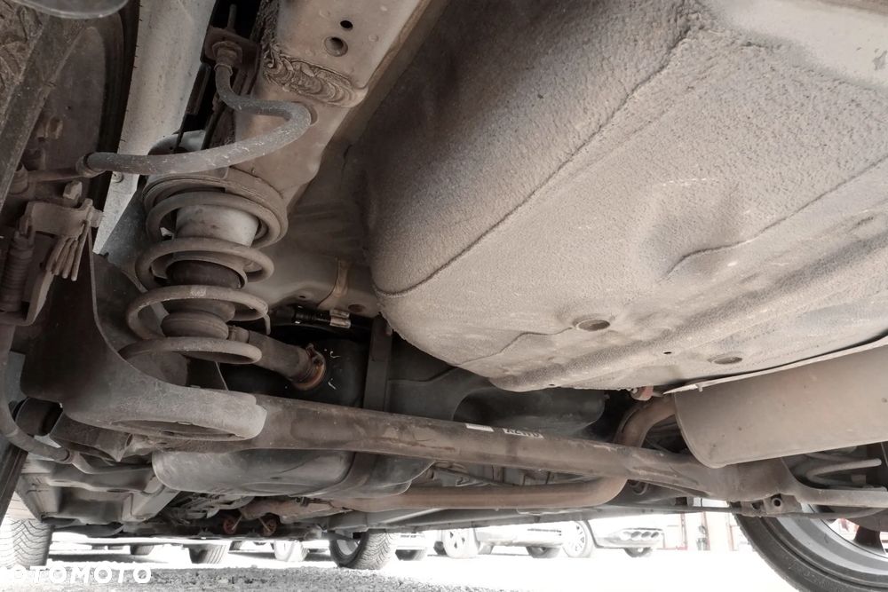 SsangYong/KGM Tivoli e-XDi 160 2WD Sapphire - 38