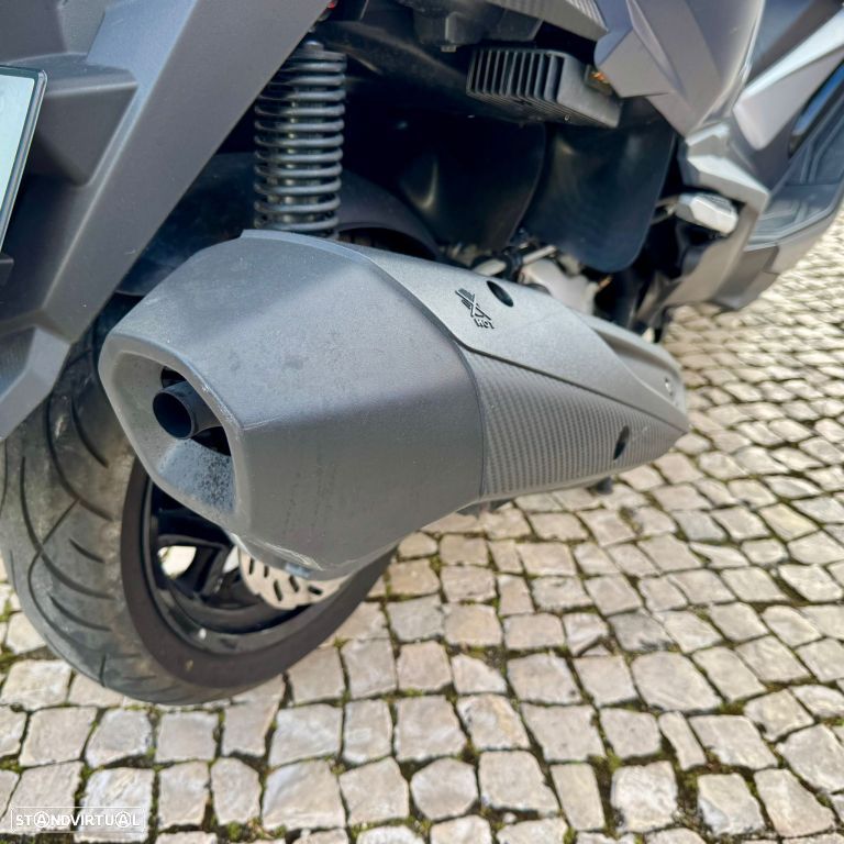 Sym Cruisym 300 - 20