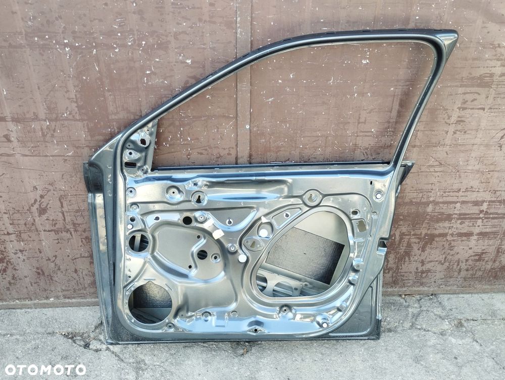 drzwi prawe przód skoda fabia iii 3 6v - 8