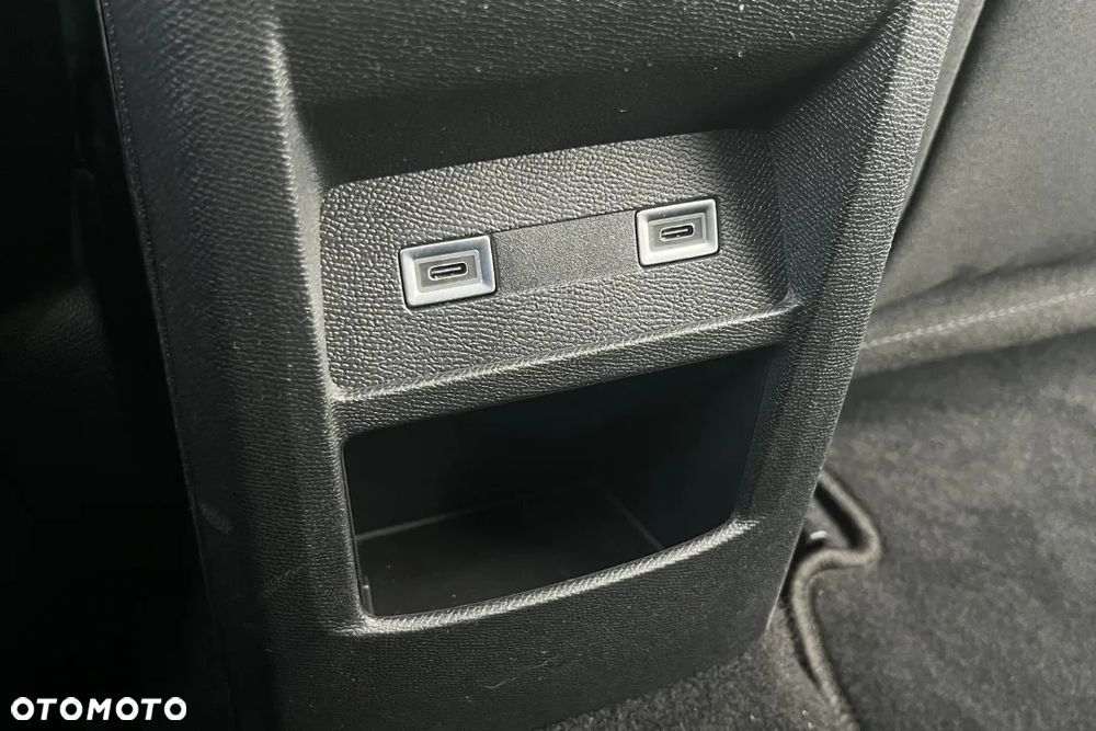 Peugeot 308 1.5 BlueHDi Allure S&S EAT8 - 24