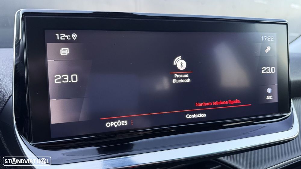 Peugeot 2008 1.2 PureTech Allure EAT8 - 19