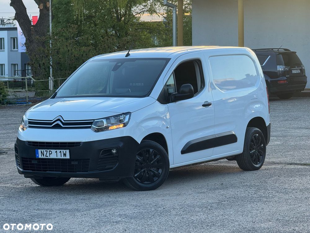 Citroën BERLINGO - 23