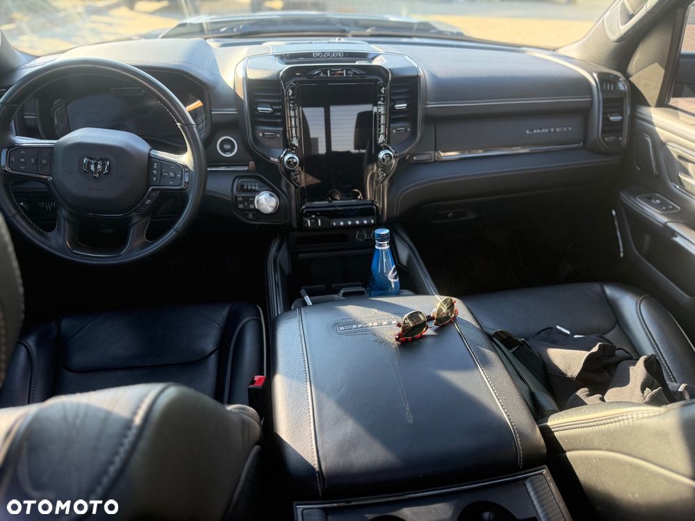 RAM 1500 Crew Cab Limited - 10