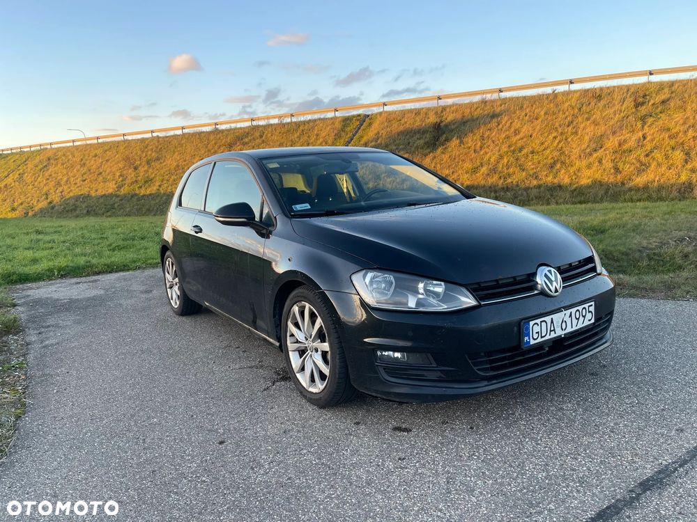 Volkswagen Golf - 15