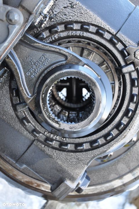 WKŁAD MOSTU ACTROS MP4 E6 14R TYP R440-13,0 / C22 42X15 2,73 - 11