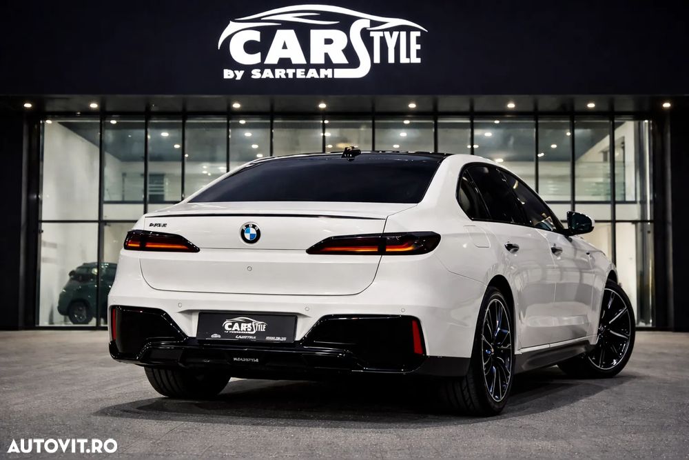 BMW Seria 7 740d xDrive MHEV - 2