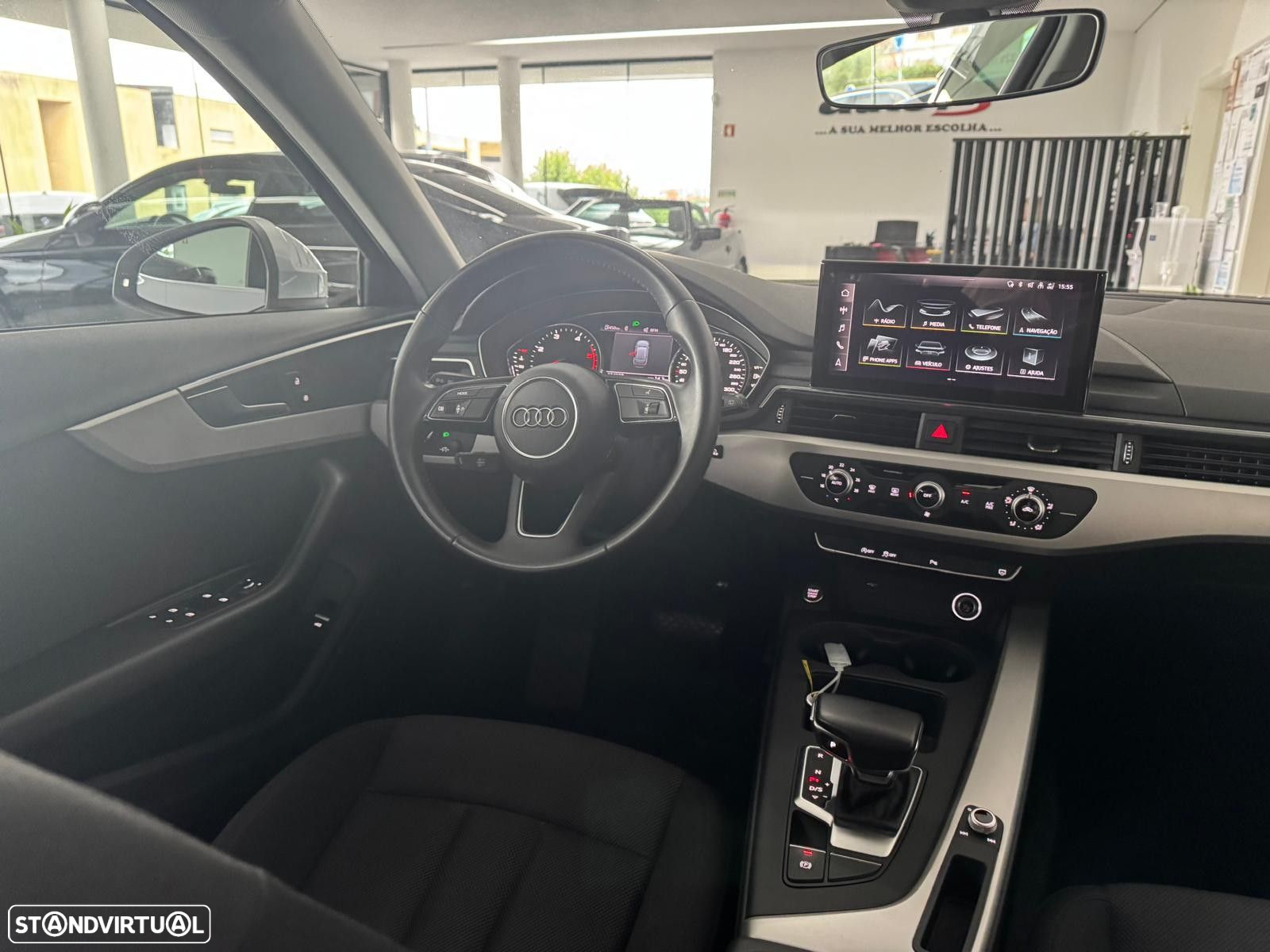 Audi A4 Avant 35 TDI S tronic - 13