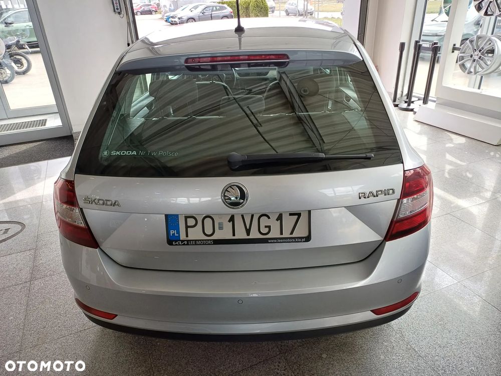 Skoda RAPID 1.6 TDI DPF Ambition - 5