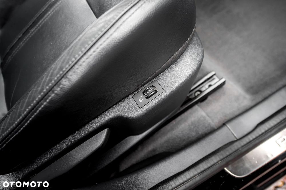 Peugeot 3008 155 THP Platinum - 21