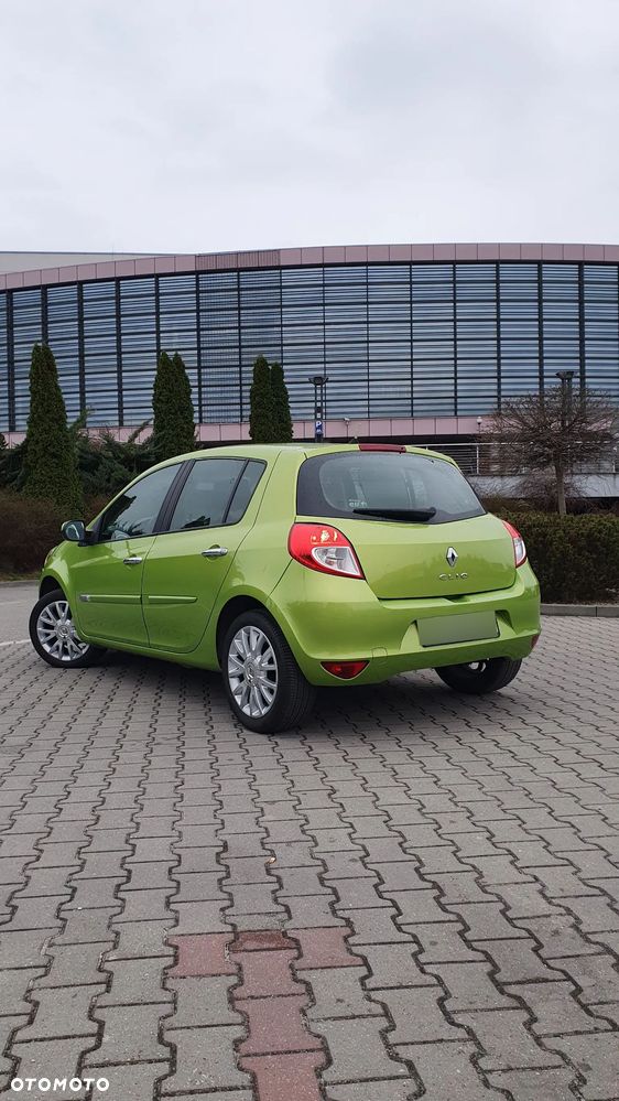 Renault Clio 1.2 16V Dynamique - 6