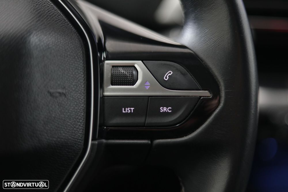 Peugeot 3008 1.5 BlueHDi Active - 15