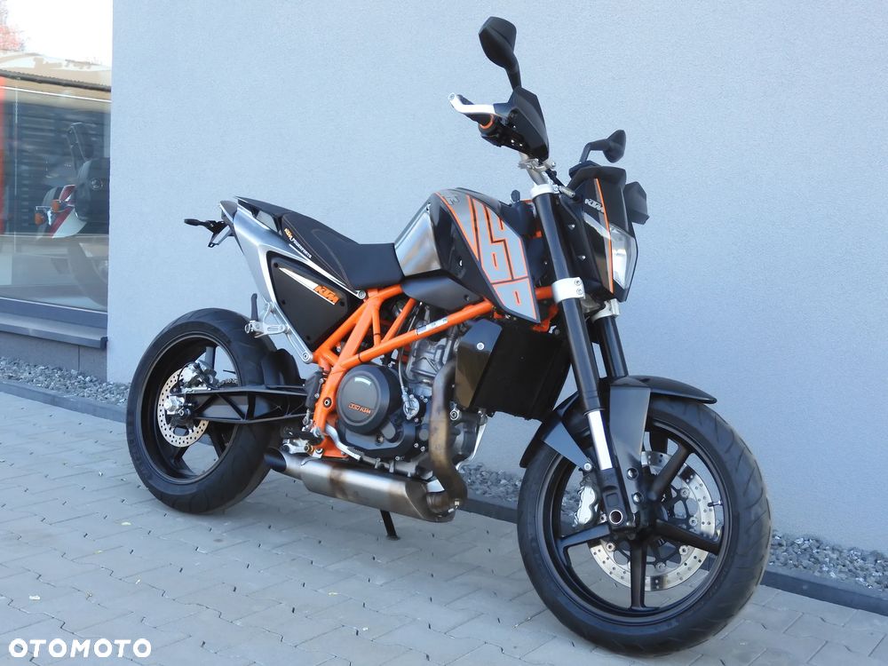 KTM Duke - 17