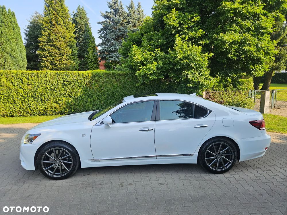 Lexus LS 600h F Sport - 14