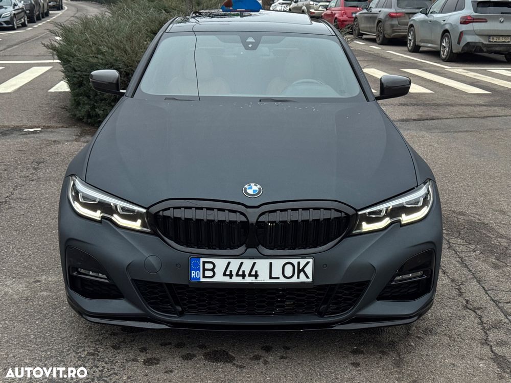 BMW Seria 3 330i AT - 9