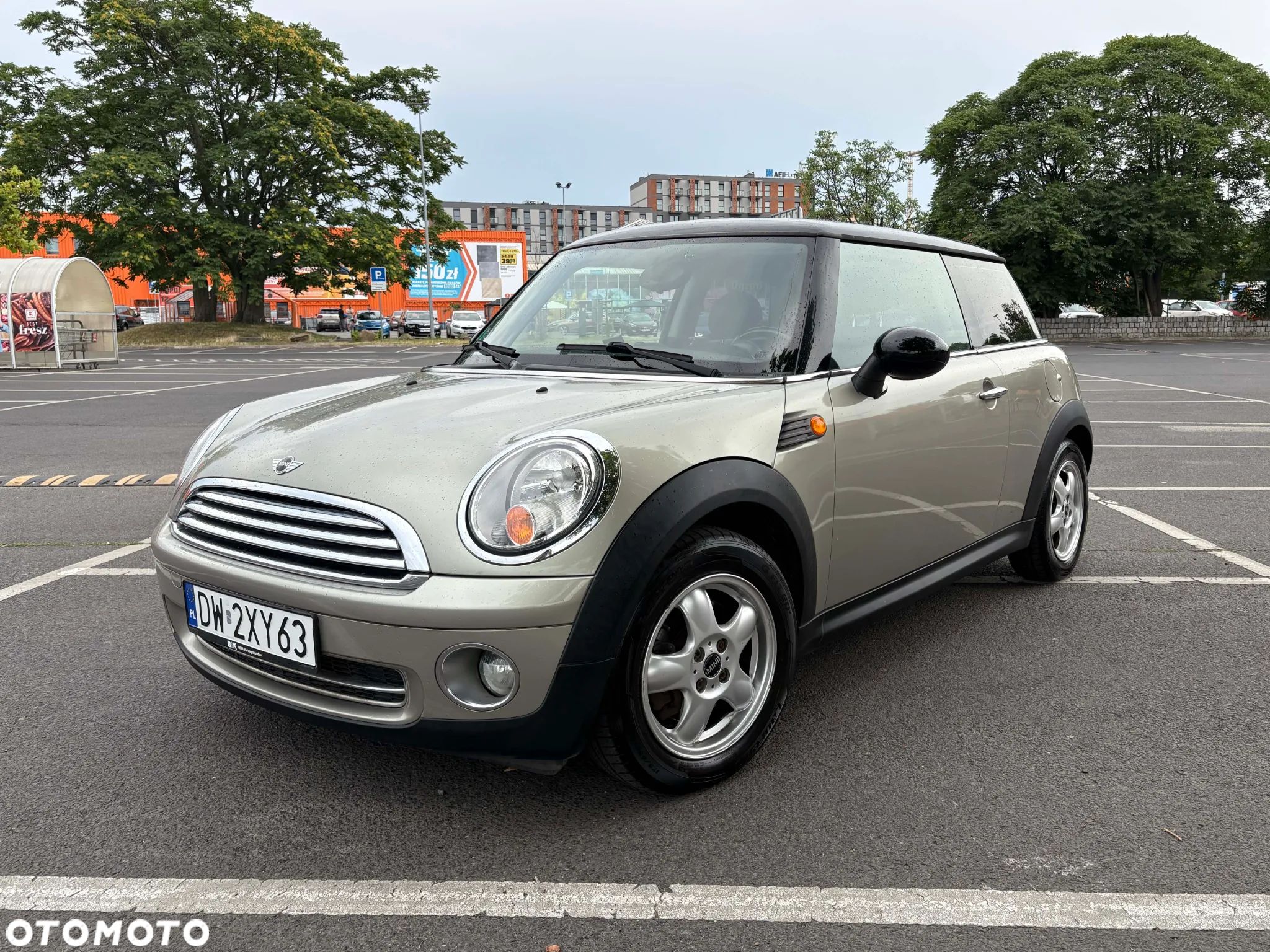MINI Cooper Standard - 1