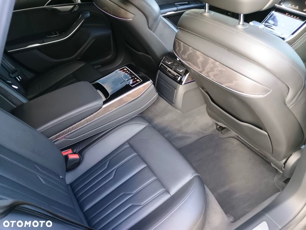 Audi A8 55 TFSI quattro tiptronic - 12