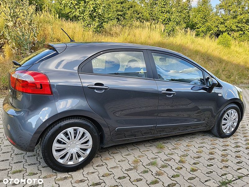 Kia Rio 1.2 Dream-Team Edition - 31