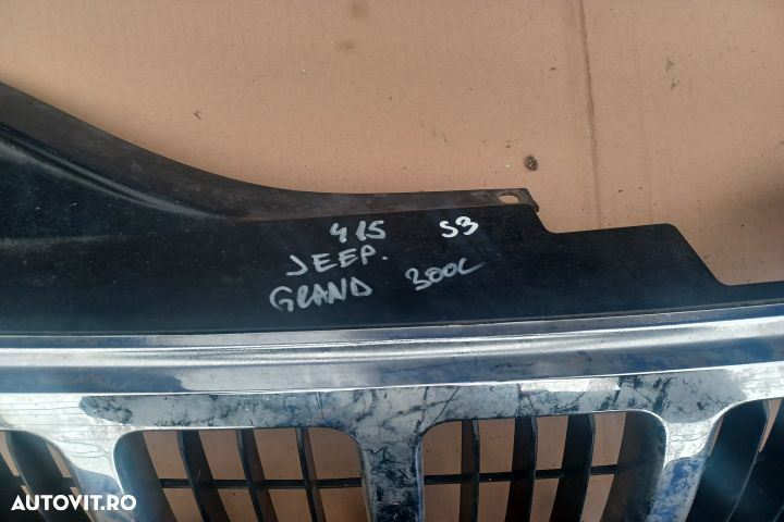 Grila radiator 5JF94TRMAE  82209206 Jeep Grand Cherokee WK [2004 - 20 - 2