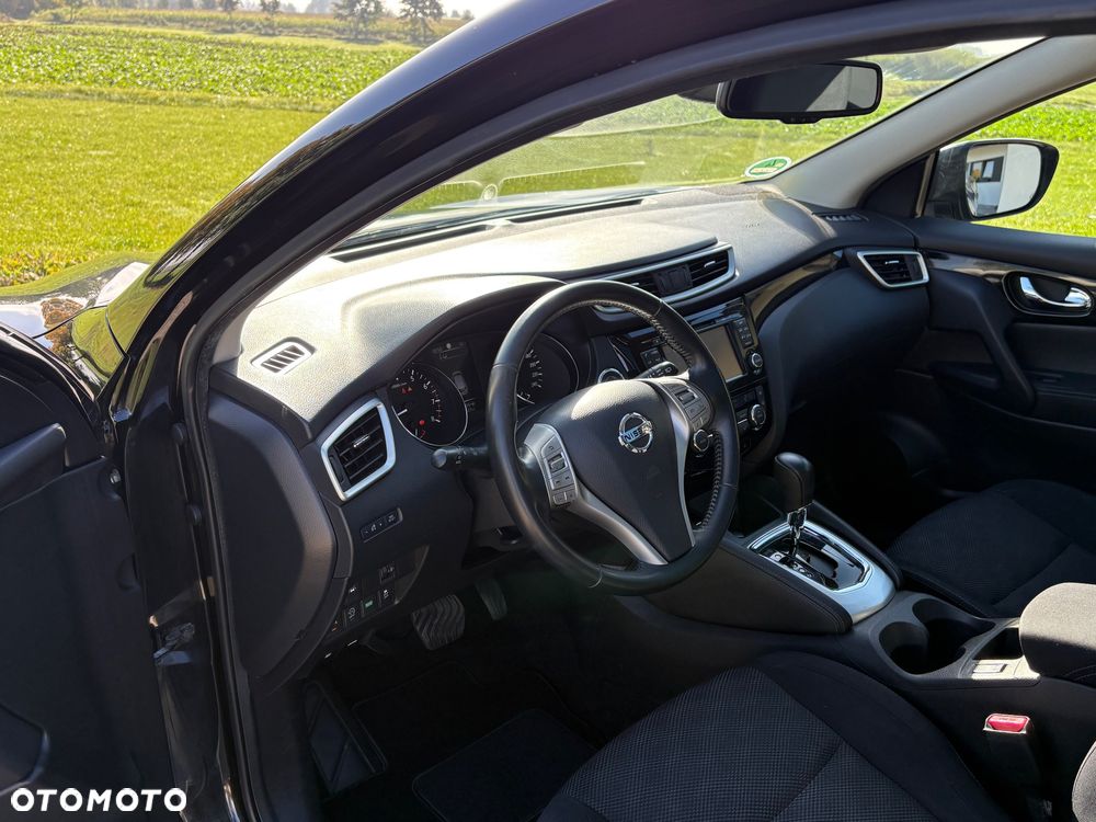 Nissan Qashqai - 12