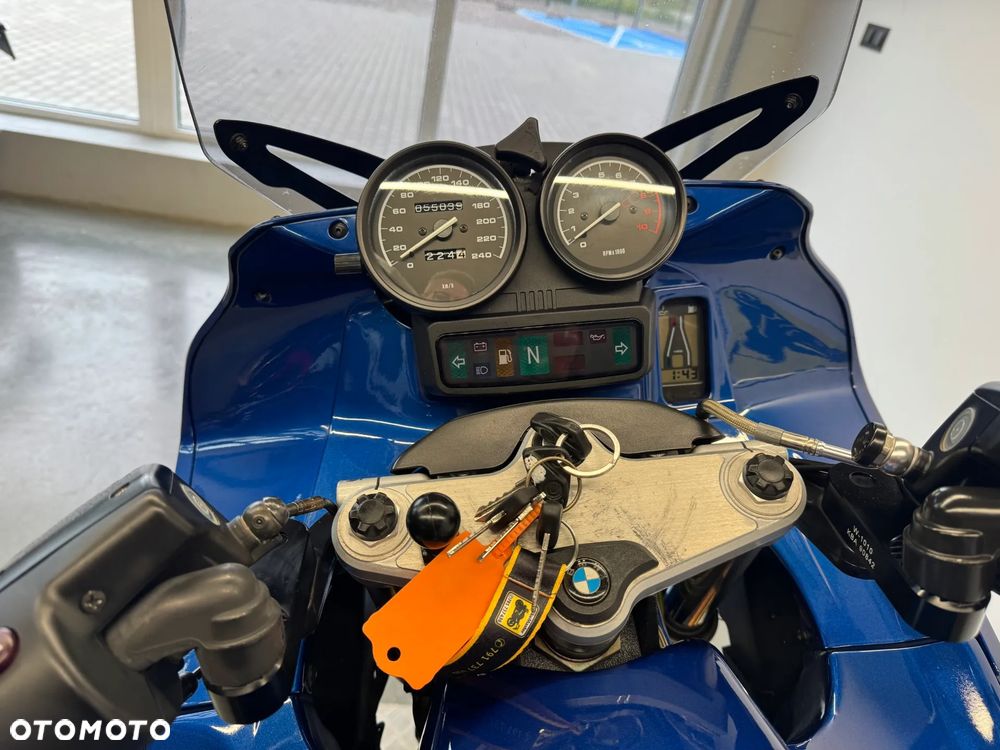 BMW R - 32