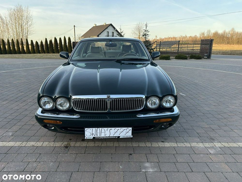 Jaguar XJ - 2