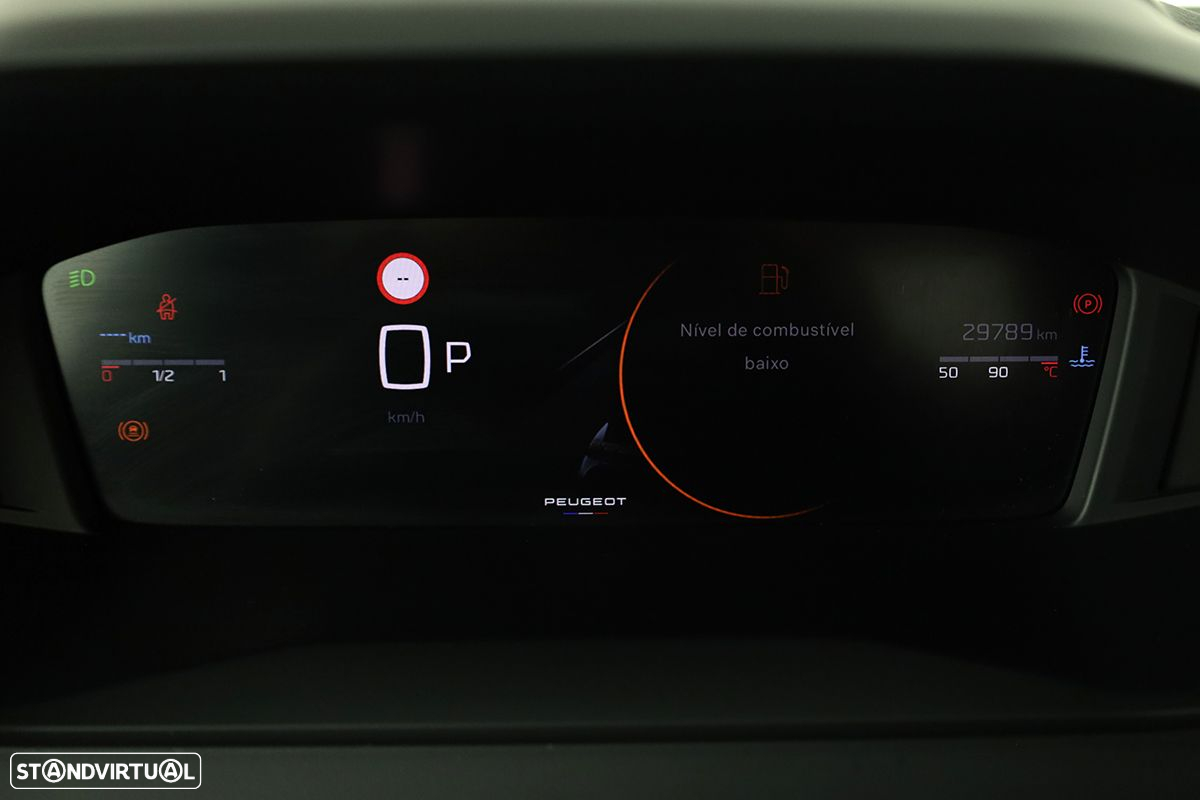 Peugeot 2008 1.2 PureTech Allure EAT8 - 16
