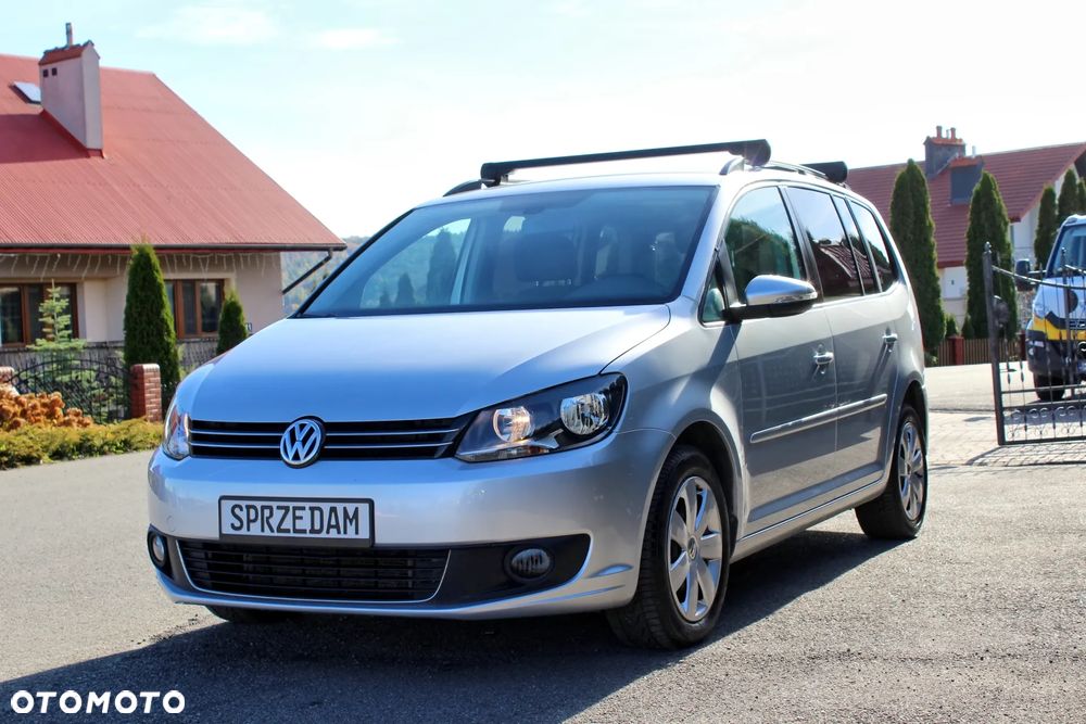 Volkswagen Touran 1.6 TDI DPF BlueMot Comfortline - 10