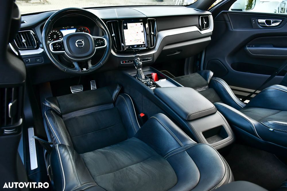 Volvo XC 60 D4 AWD R-Design - 10