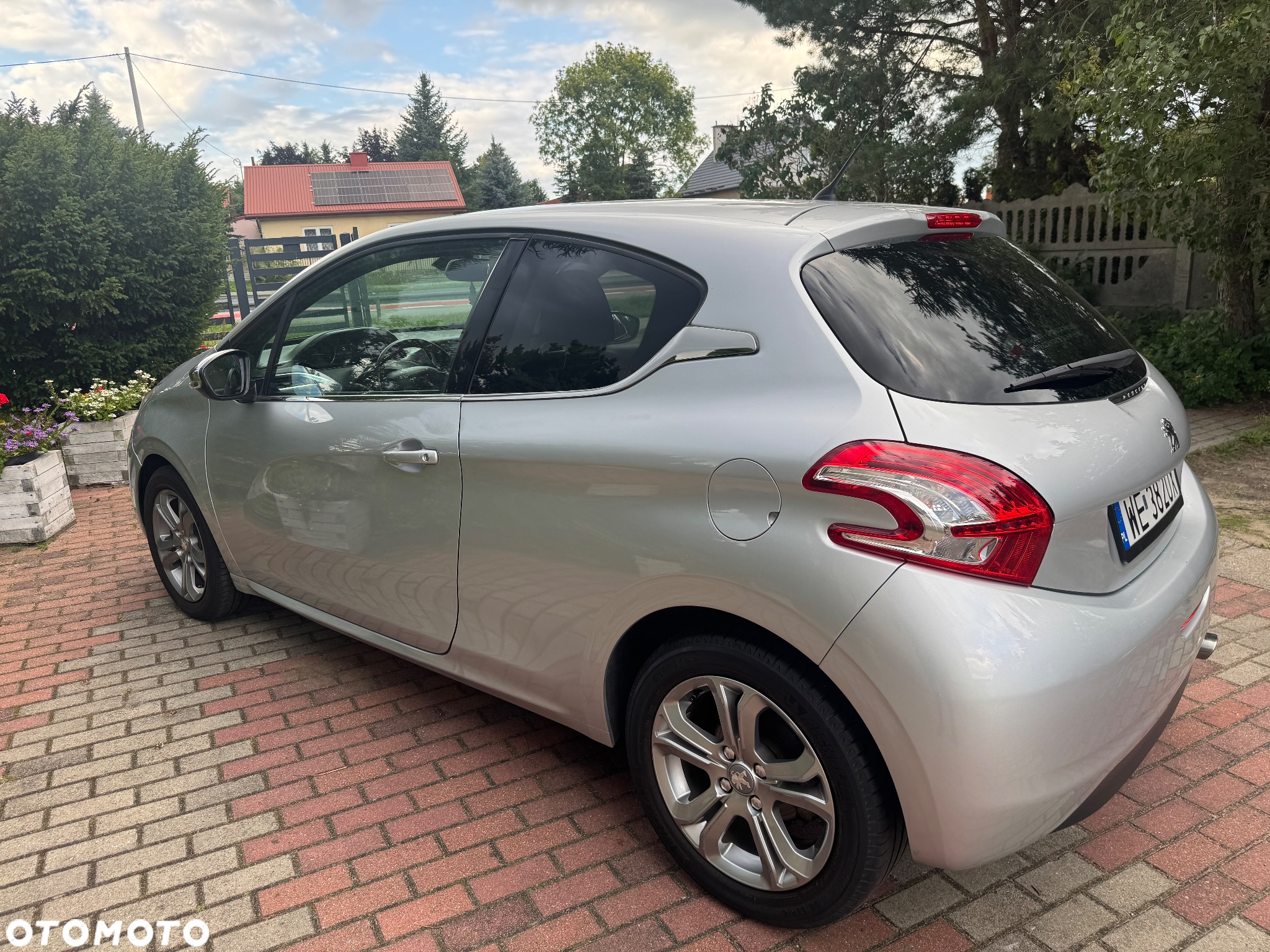 Peugeot 208 1.6 VTi Allure - 26