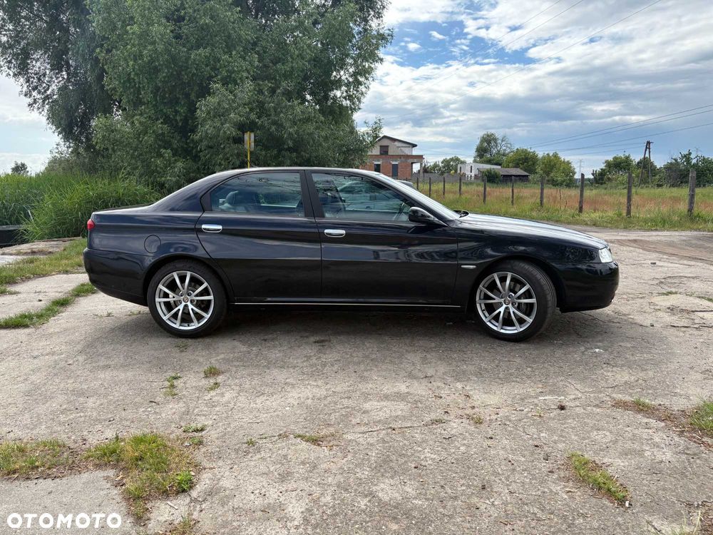 Alfa Romeo 166 - 2