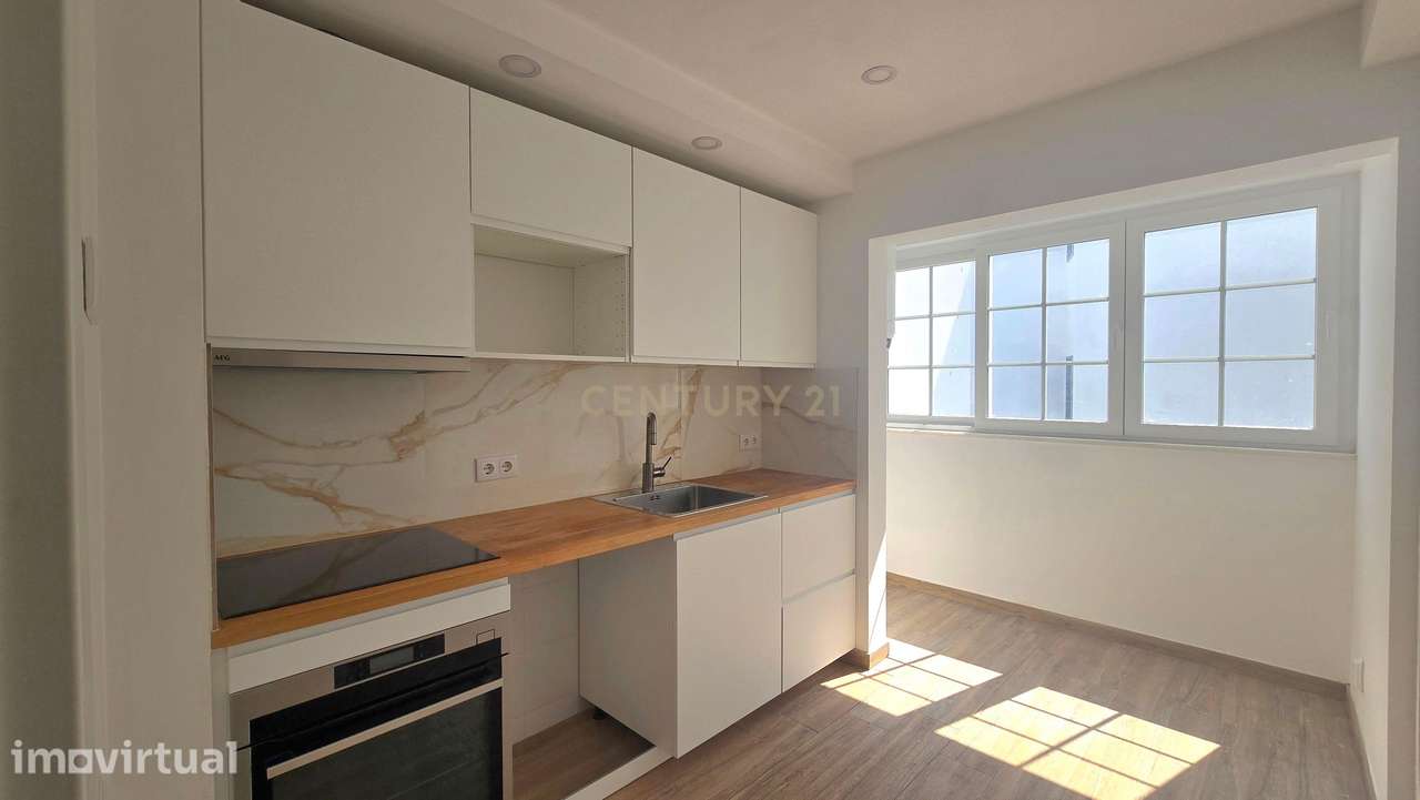 Apartamento Moderno em Portimão com Vista para o Rio - Grande imagem: 4/16
