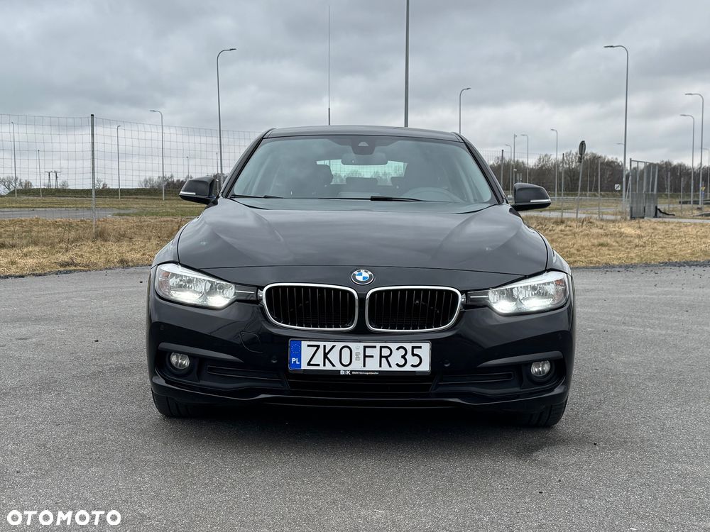 BMW Seria 3 318d Advantage - 1