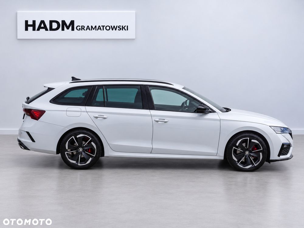 Skoda Octavia 2.0 TDI RS DSG - 8