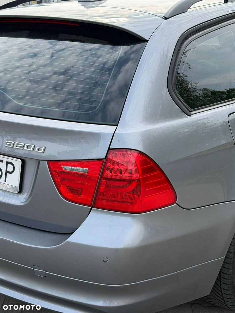 BMW Seria 3 320d xDrive DPF Edition Fleet - 13