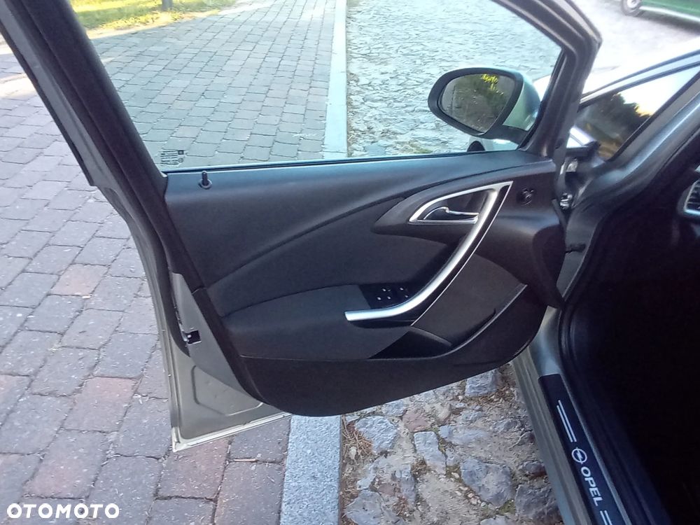 Opel Astra - 20