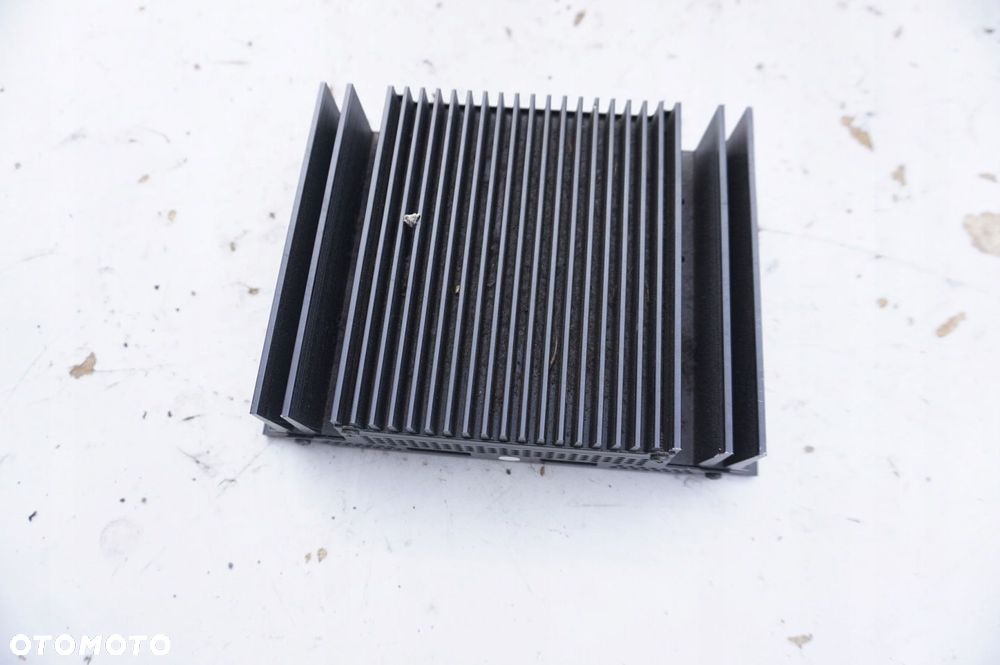 WZMACNIACZ 963703Z150 HYUNDAI I40 I - 1