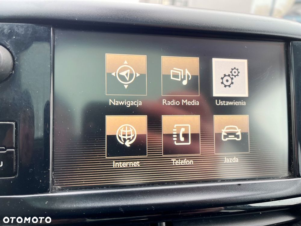 Peugeot 2008 PureTech 110 Stop&Start Crossway - 12