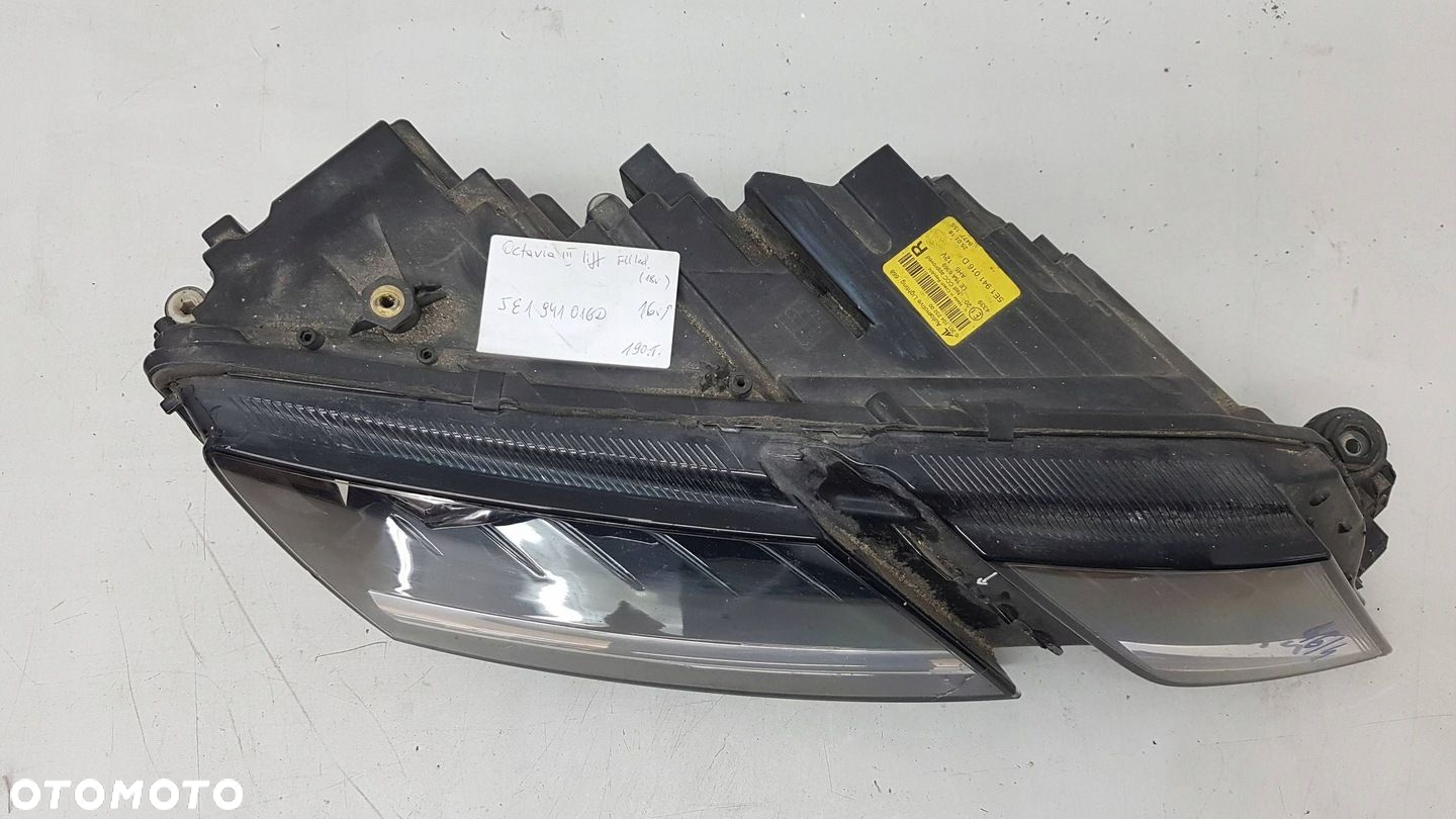 SKODA OCTAVIA III LIFT LAMPA PRAWY PRZÓD FULL LED EU - 5