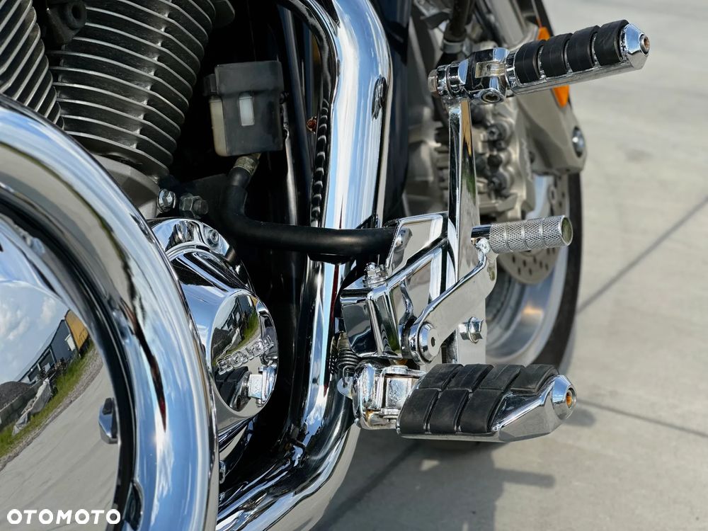 Honda VTX - 16