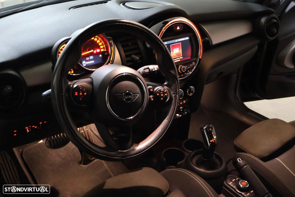 MINI 3 Portas Cooper Auto - 16