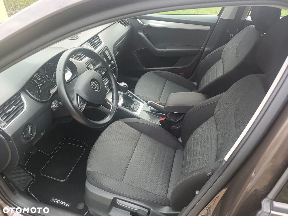 Skoda Octavia 1.4 TSI Style - 7