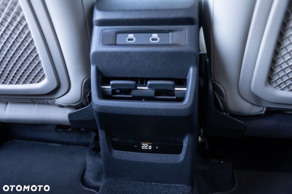 Audi Q3 - 18