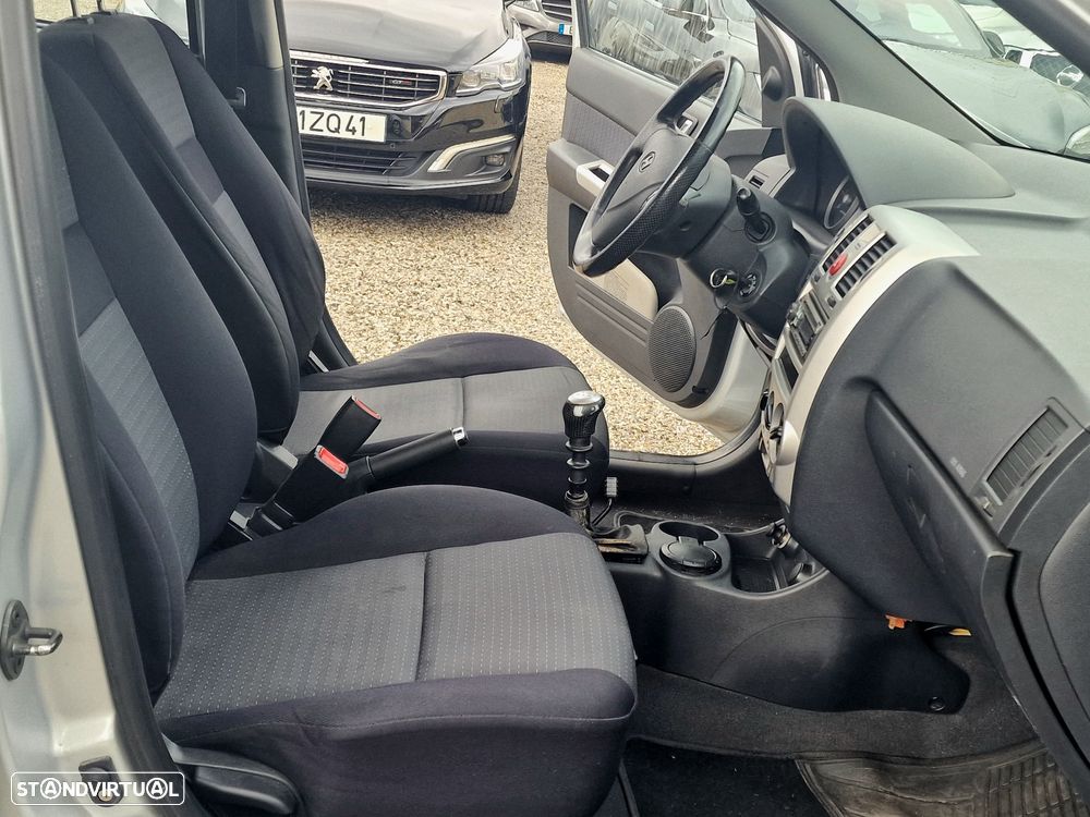 Hyundai Getz 1.5 CRDi VGT Sport Pack - 12