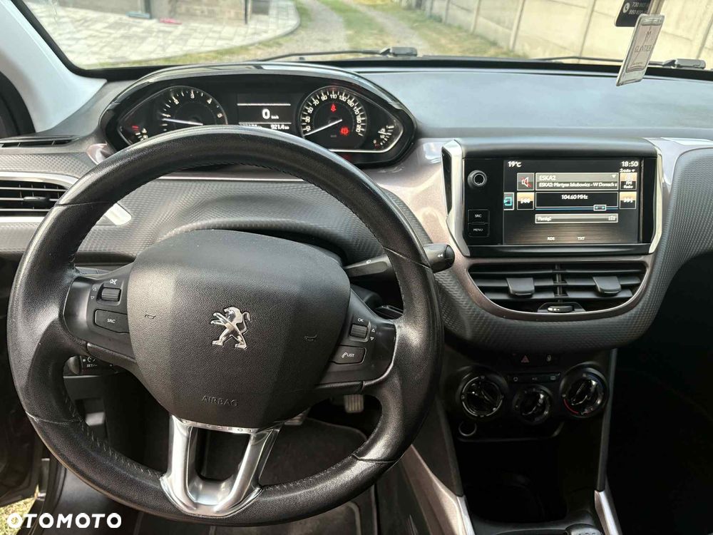 Peugeot 2008 e-HDi FAP 92 STOP & START Active - 4