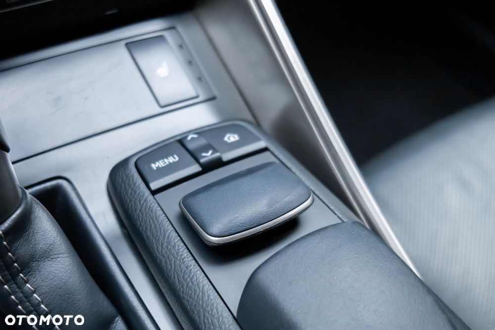 Lexus IS 250 Prestige - 37
