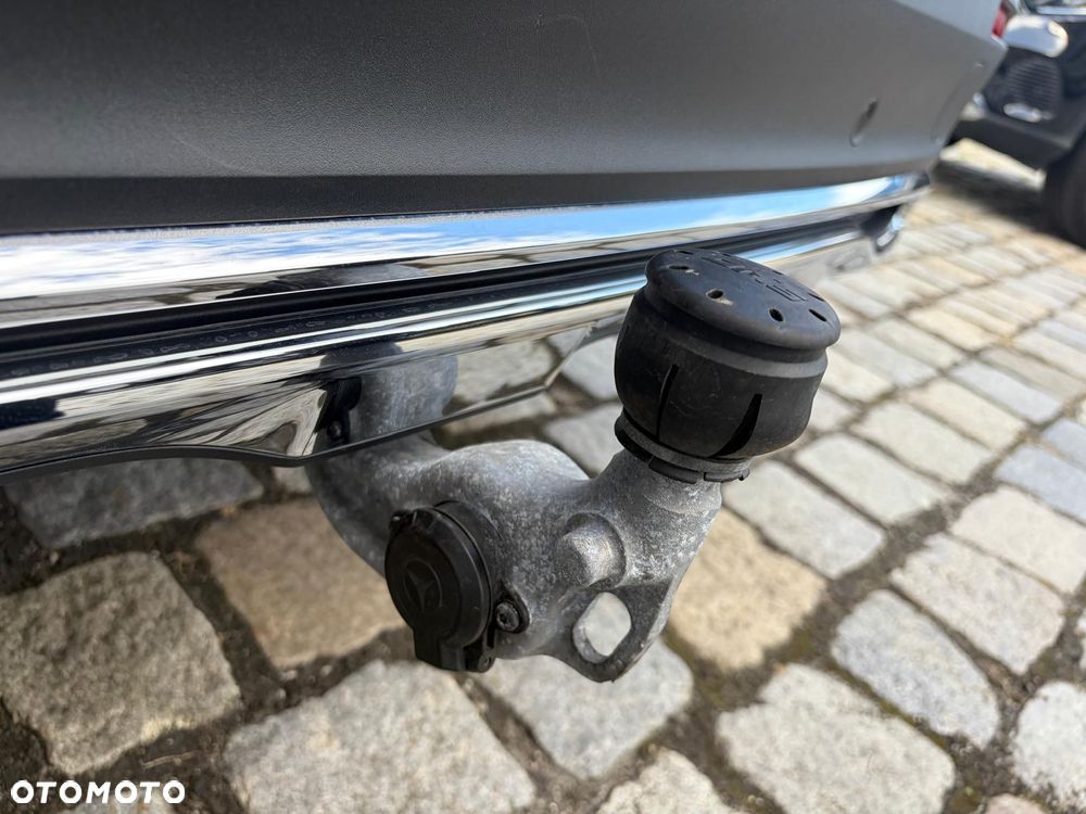 Mercedes-Benz Klasa E 450 d 4Matic All-Terrain 9G-TRONIC - 12