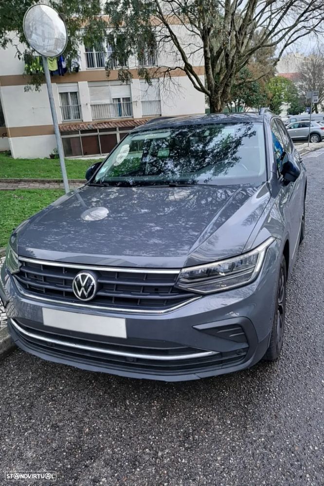 VW Tiguan 1.5 TSI Confortline - 2