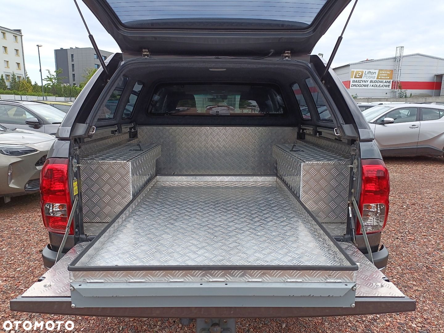 Toyota Hilux 2.4 D-4D Double Cab SR5 4x4 - 24