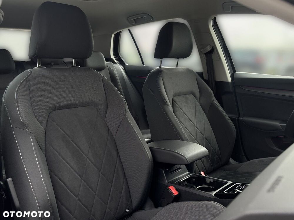 Volkswagen Golf 2.0 TSI Style DSG - 31